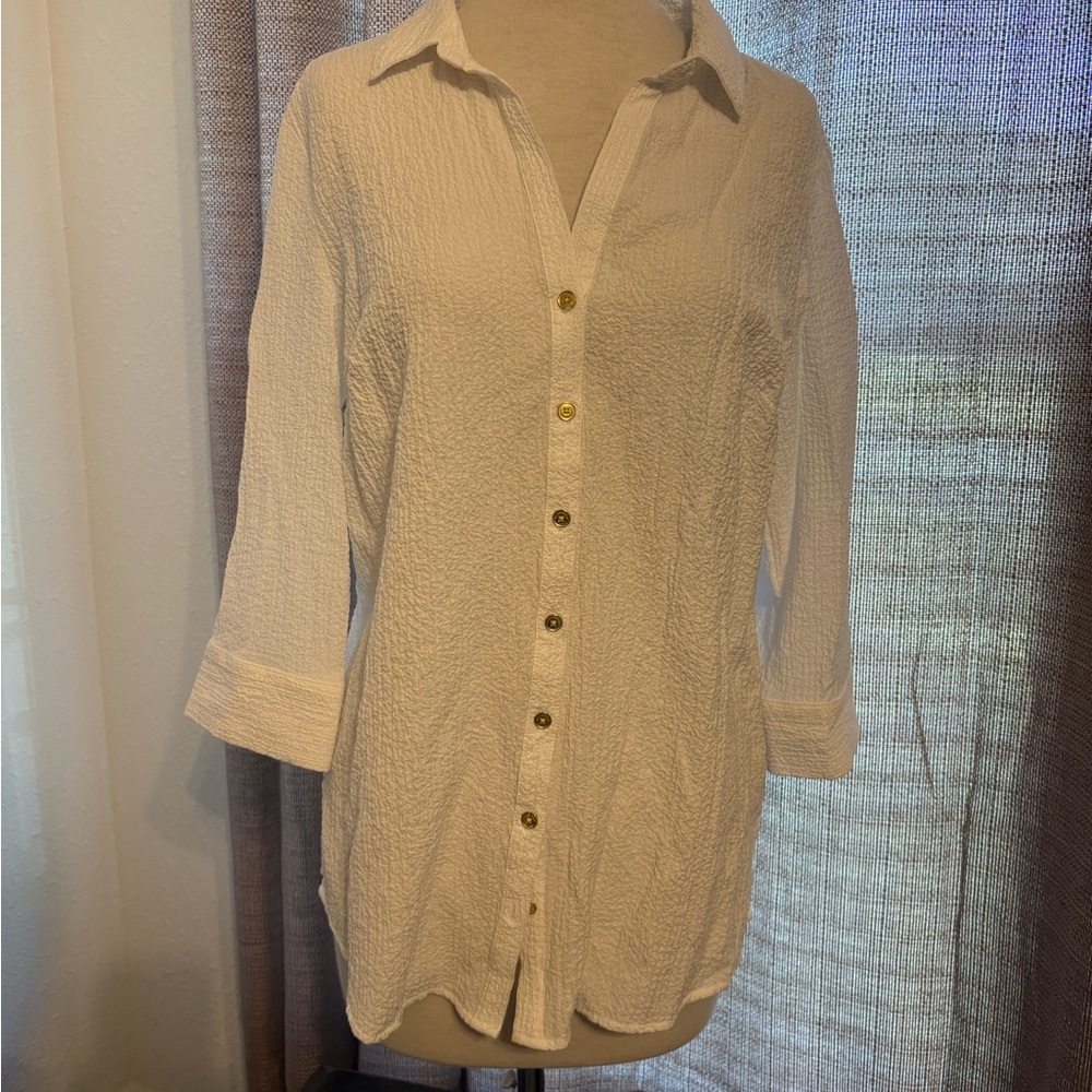 Dana Buchman Cream Button-Down Shirt
